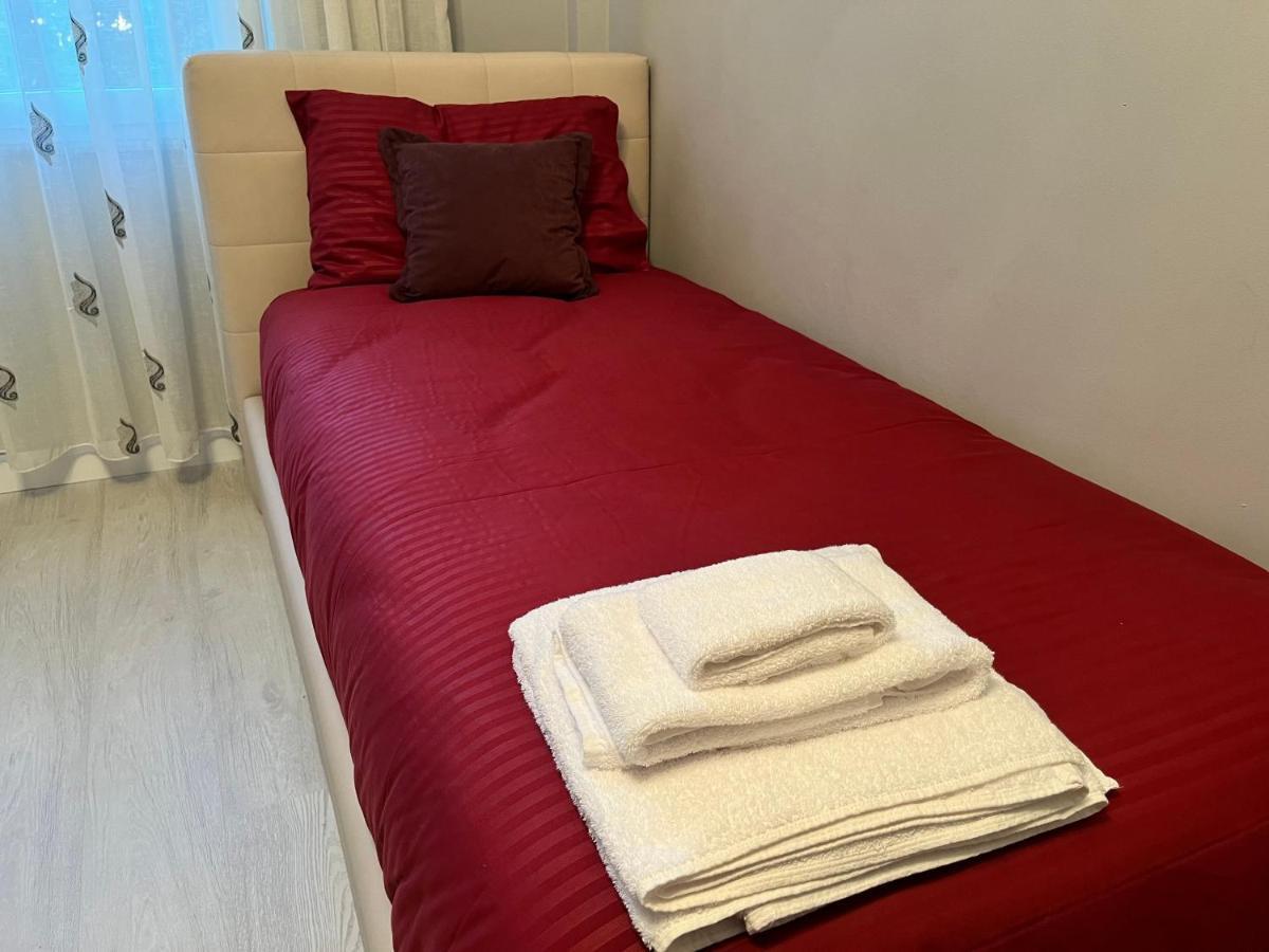 Flat 86 - Explore The Heart Of Tirana Bagian luar foto