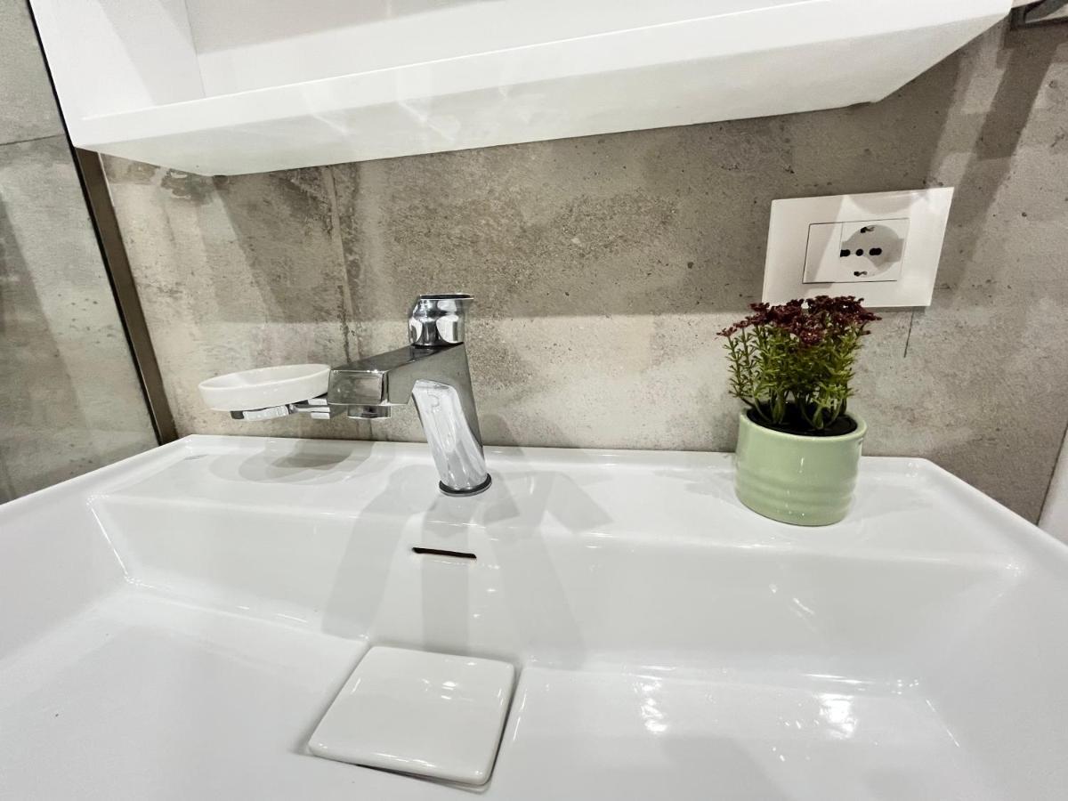 Flat 86 - Explore The Heart Of Tirana Bagian luar foto