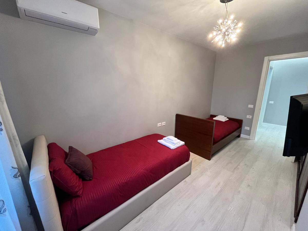 Flat 86 - Explore The Heart Of Tirana Bagian luar foto